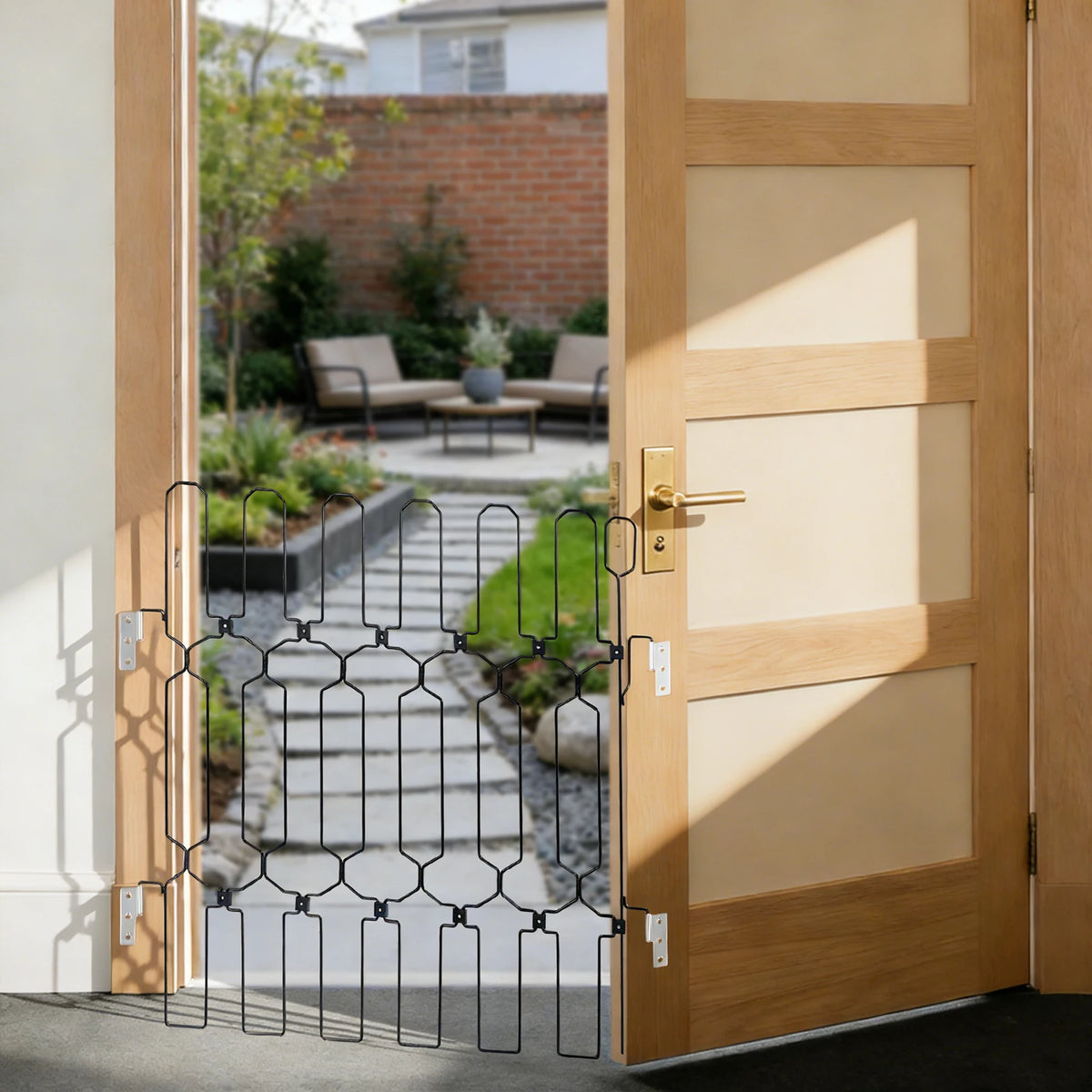 Metal Retractable Door Barrier Foldable Safety Dog Gate Chew Proof Metal Pet Gate for Front Door Doorway Indoor Home